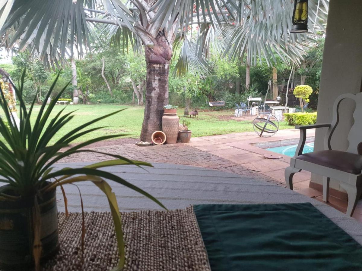 Kruger Allo B&B Komatipoort Bagian luar foto