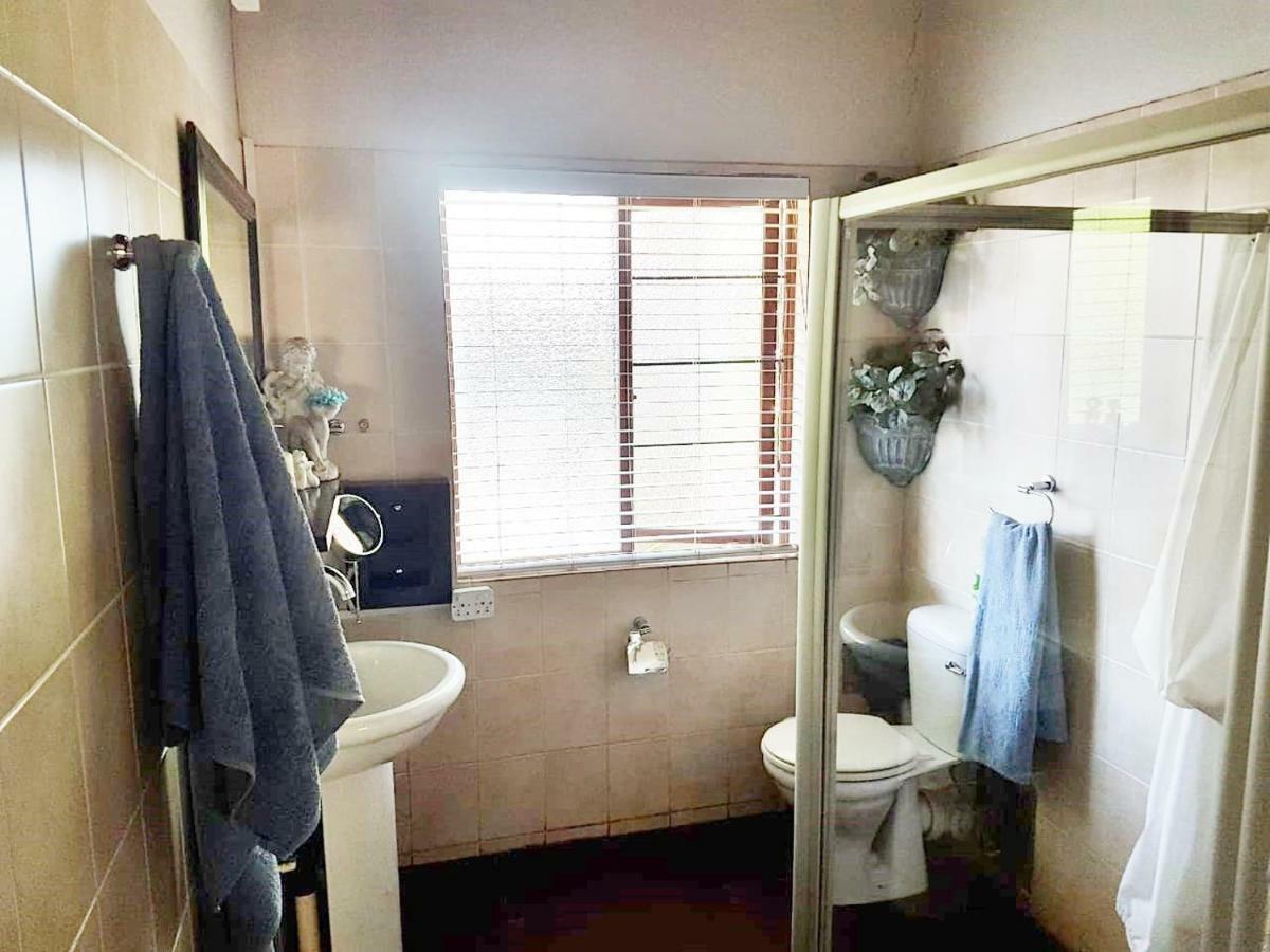 Kruger Allo B&B Komatipoort Bagian luar foto